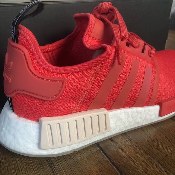 FLASH SALE! Adidas originals NMD R1 womans sneaker - Picture 5 of 8